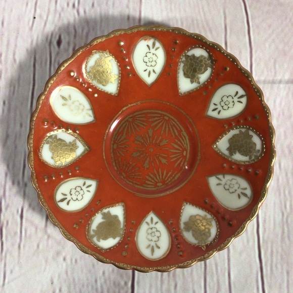 Vintage 1950’s Hand Painted Paneled Portrait Cup and Saucer Set Occupied Japan - Picture 6 of 10